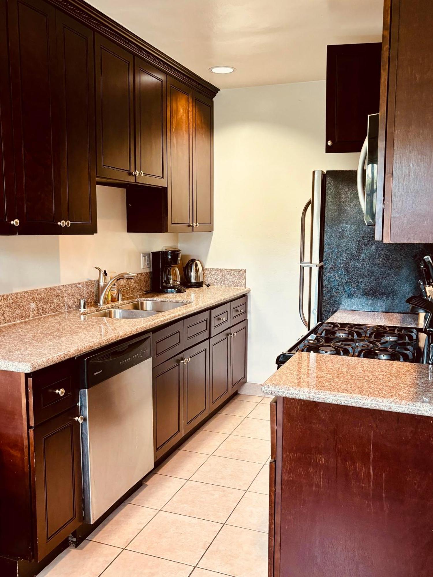 Centrally Located 2 Bed Ucla Apartment Los Angeles Exterior photo